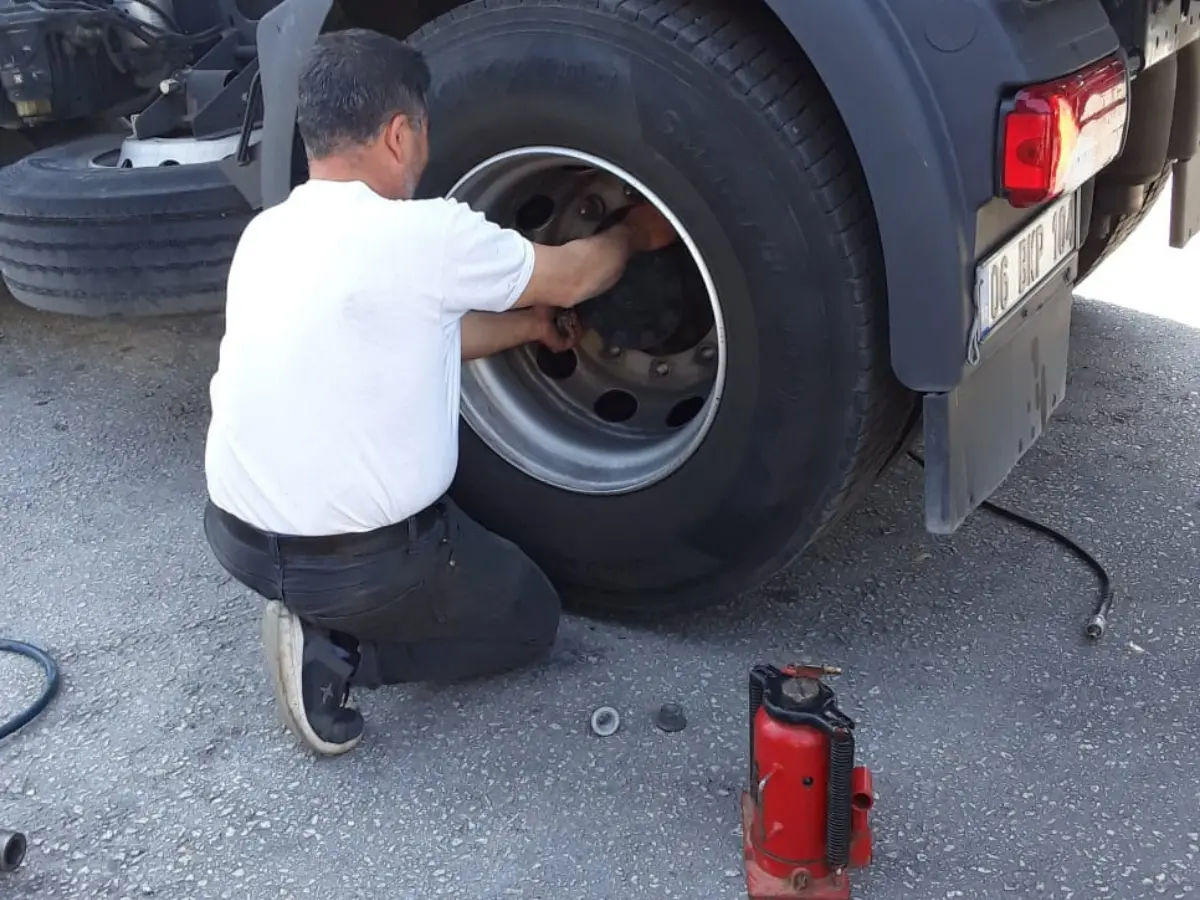 Çerkeş Oto Lastikçi